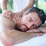 Spa para hombres Bogot donde les hacen masajes y terapias relajantes